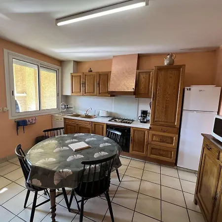 Σπίτι διακοπών T4 Centre-ville, 8 Pers, Terrasse, Parking, A 200m Plage/commerces - Fr-1-701-49 Valras-Plage